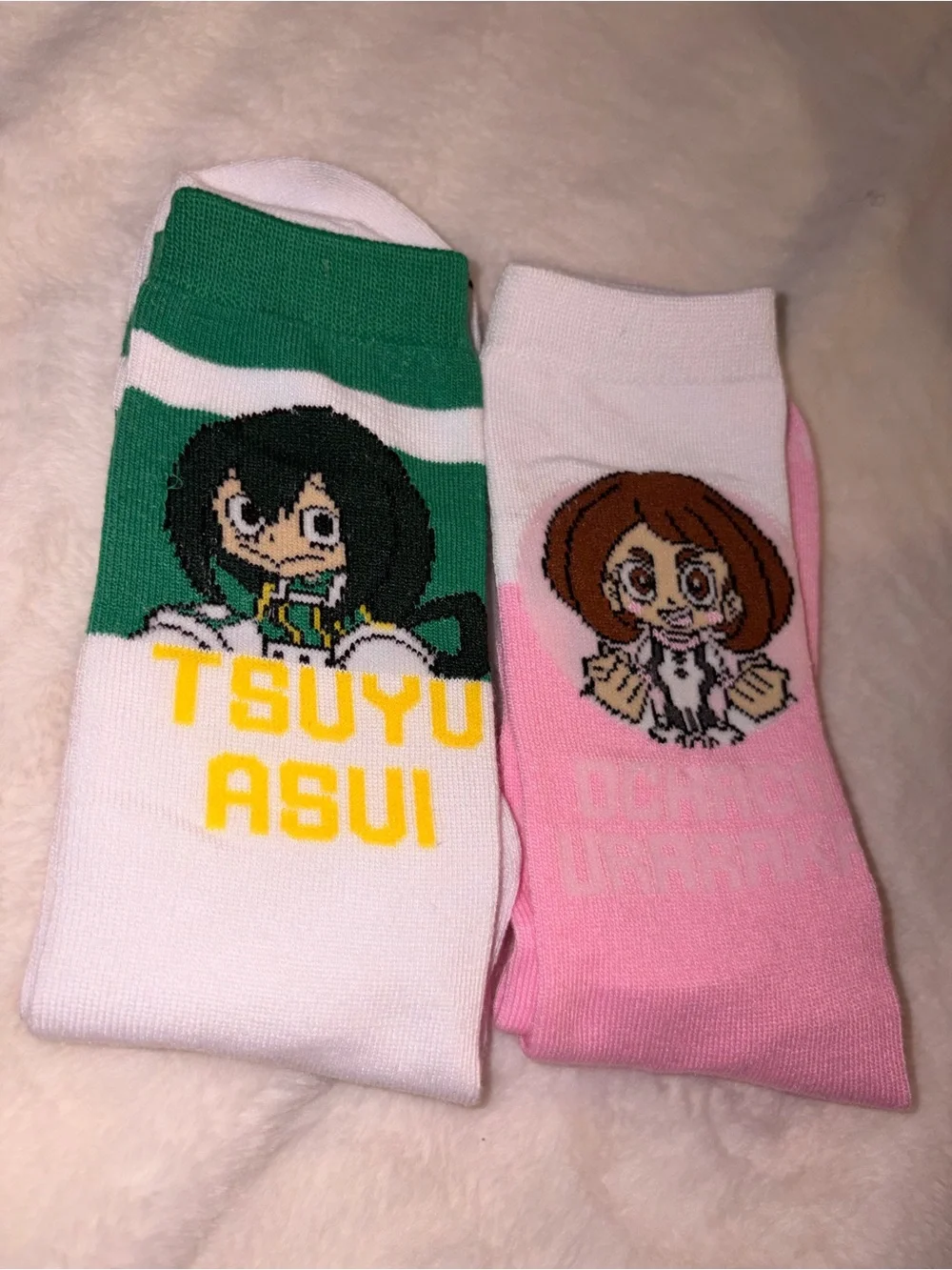 Tsuyu Asui Character Kids Socks - Green and Pink Set
